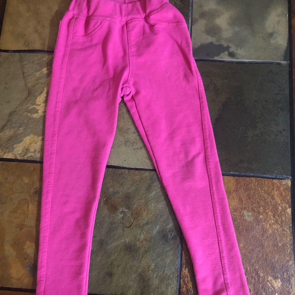 Pink leggings